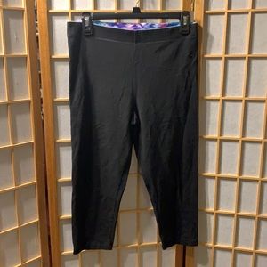 Pink yoga pants by Victoria’s Secret